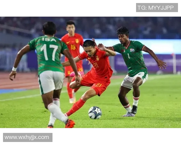 亚运男足精彩对决越南迎战强敌韩国直播盛况不容错过